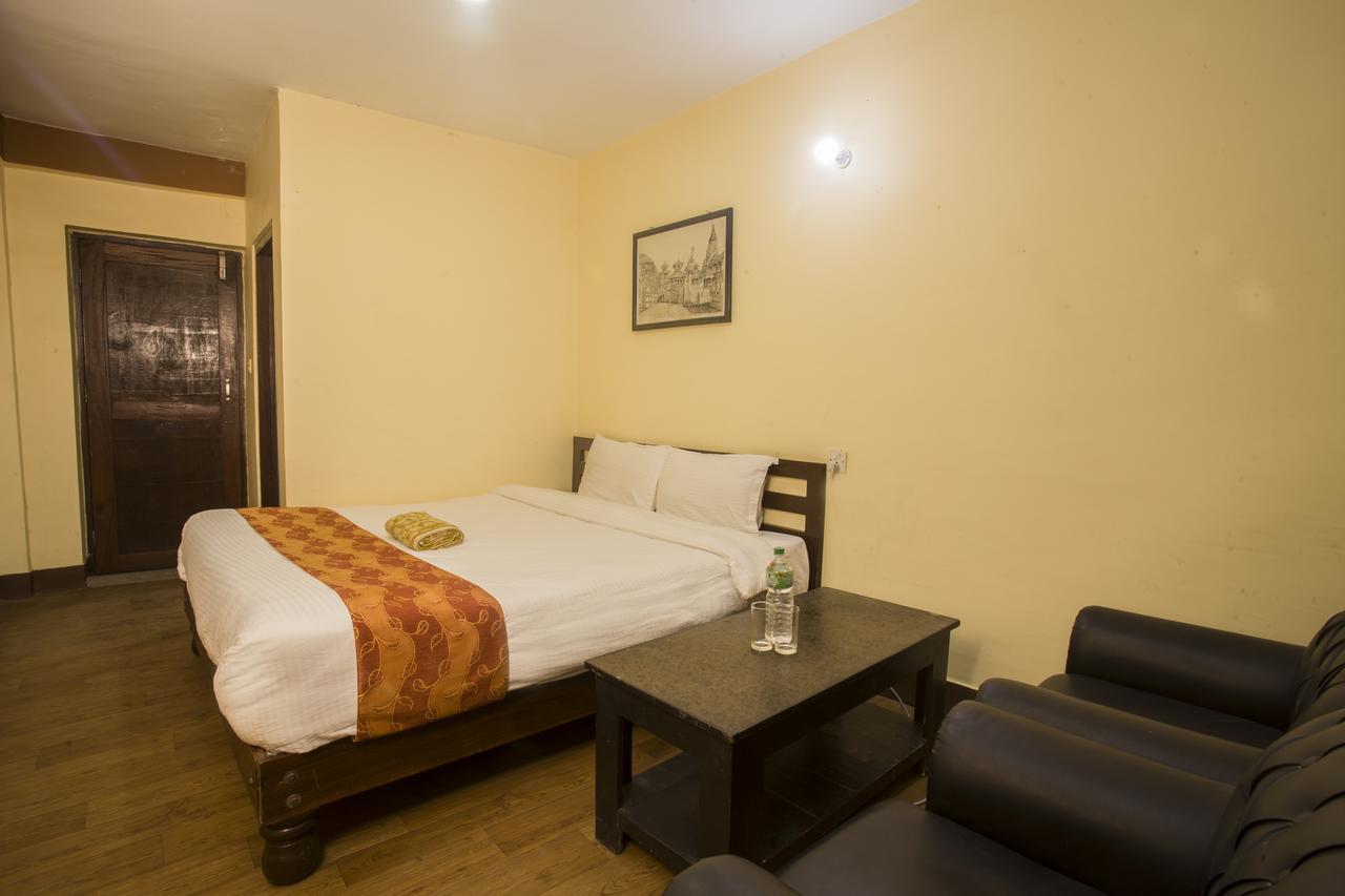 Langtang View Nagarkot Bed And Breakfast Екстер'єр фото