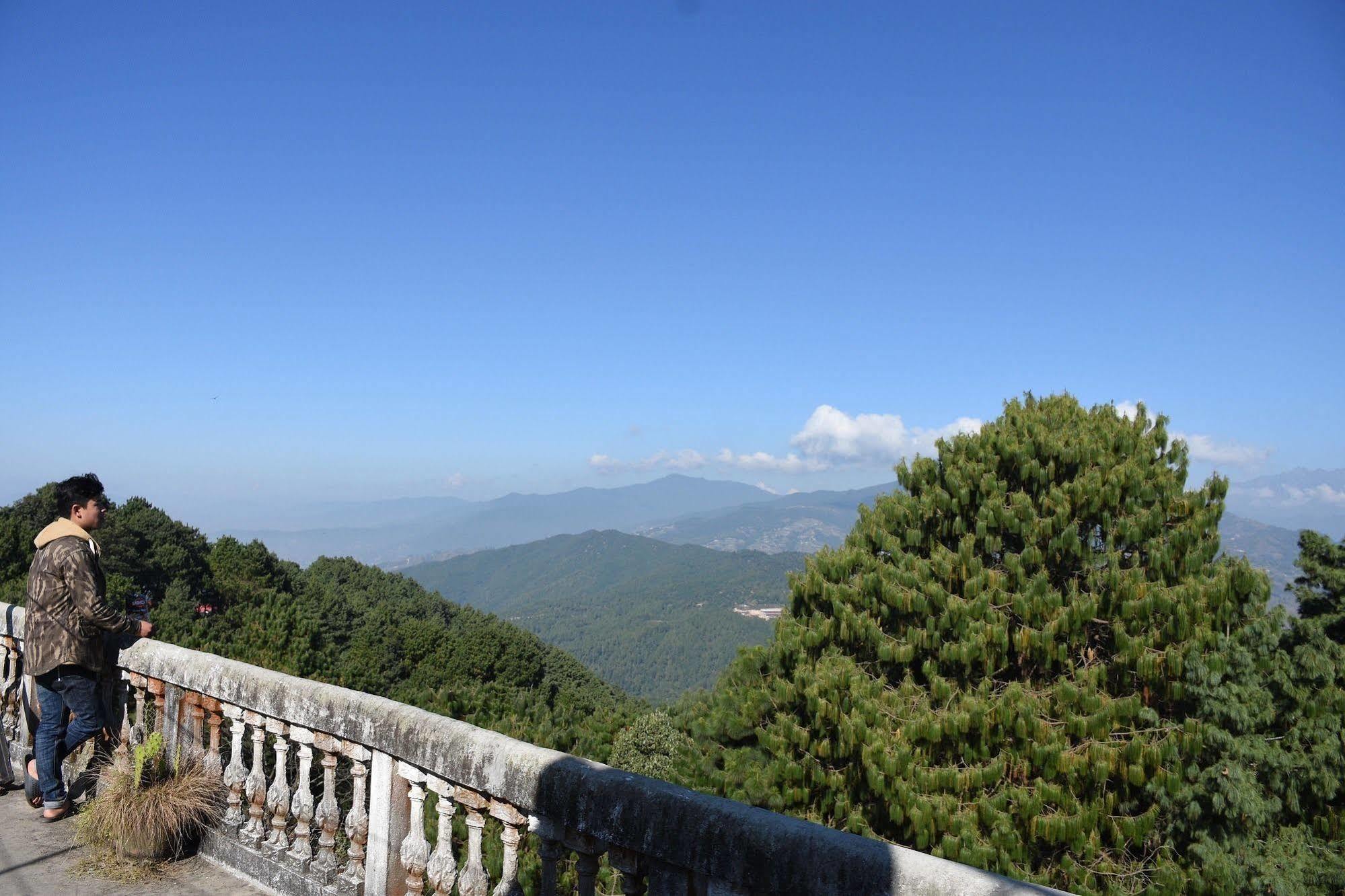 Langtang View Nagarkot Bed And Breakfast Екстер'єр фото
